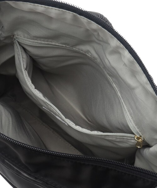 ITS'DEMO（イッツデモ）の「◆【キャリーオン可／6ポケット】撥水ポリ2WAYリュック型トート（バックパック/リュック・レディース・アイボリー/ブラック/ナチュラル・00）」の21枚目の写真