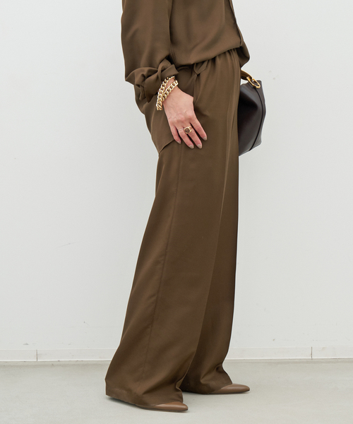 Deuxieme Classe(ドゥーズィエムクラス)の「*追加 Silk Looker パンツ(スラックス・レディース・ブラウン/ネイビー/パープル・34/36/38)」の8枚目の写真