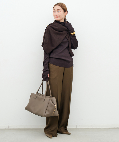 Deuxieme Classe(ドゥーズィエムクラス)の「*追加 Silk Looker パンツ(スラックス・レディース・ブラウン/ネイビー/パープル・34/36/38)」の16枚目の写真