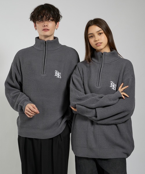 セール】LOGO VOLUME HALF ZIP KNIT/ロゴボリュームハーフジップニット