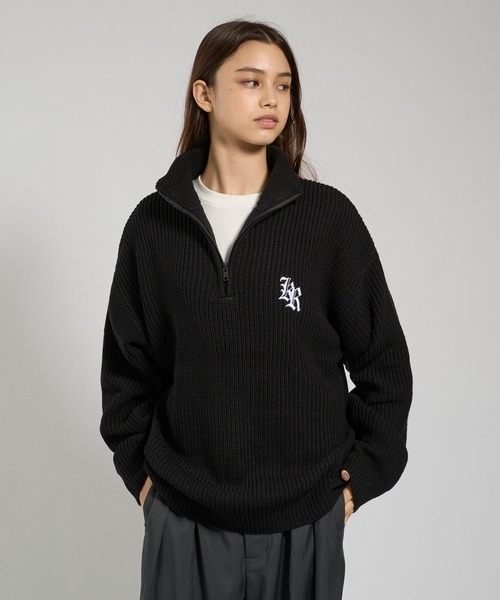 セール】LOGO VOLUME HALF ZIP KNIT/ロゴボリュームハーフジップニット