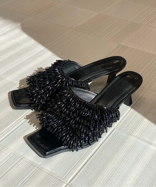 Ameri（アメリ）の「SQUARE TOE BEADS SANDAL（サンダル・レディース・シルバー/ブラック/レッド・SMALL/MEDIUM/LARGE）」の11枚目の写真