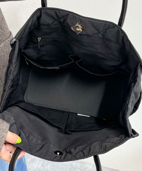 fredy emue（フレディエミュ）の「キルティングスクエアトートバッグ（トートバッグ・レディース・ブラック/ブラック系その他2・FREE）」の7枚目の写真