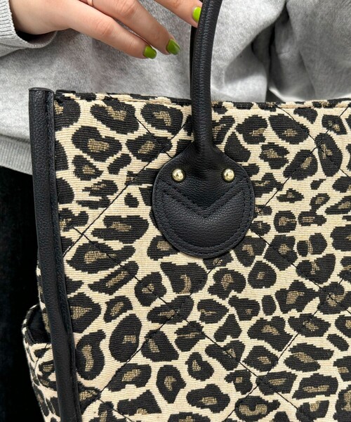 fredy emue（フレディエミュ）の「キルティングスクエアトートバッグ（トートバッグ・レディース・ブラック/ブラック系その他2・FREE）」の15枚目の写真