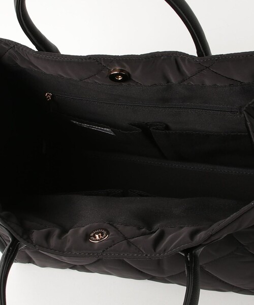 fredy emue（フレディエミュ）の「キルティングスクエアトートバッグ（トートバッグ・レディース・ブラック/ブラック系その他2・FREE）」の18枚目の写真