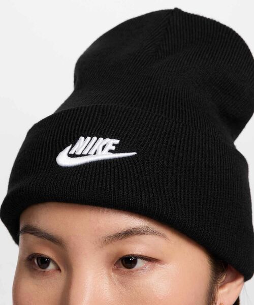 NIKE（ナイキ）の「ナイキ ピーク フューチュラ ビーニー / Nike Peak Futura Beanie HF0186-010 Black（ニットキャップ/ビーニー・メンズ・ブラック・ONE SIZE）」の8枚目の写真