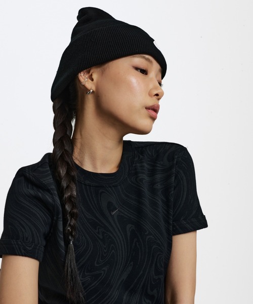 NIKE（ナイキ）の「ナイキ ピーク フューチュラ ビーニー / Nike Peak Futura Beanie HF0186-010 Black（ニットキャップ/ビーニー・メンズ・ブラック・ONE SIZE）」の3枚目の写真
