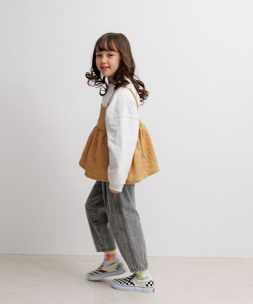 BAYFLOW（ベイフロー）の「[肩紐でサイズ調整可能!]キャミビスチェ(KIDS)（キャミソール・キッズ・ベージュ/ブラック/サックスブルー・150cm/130cm/110cm）」の11枚目の写真