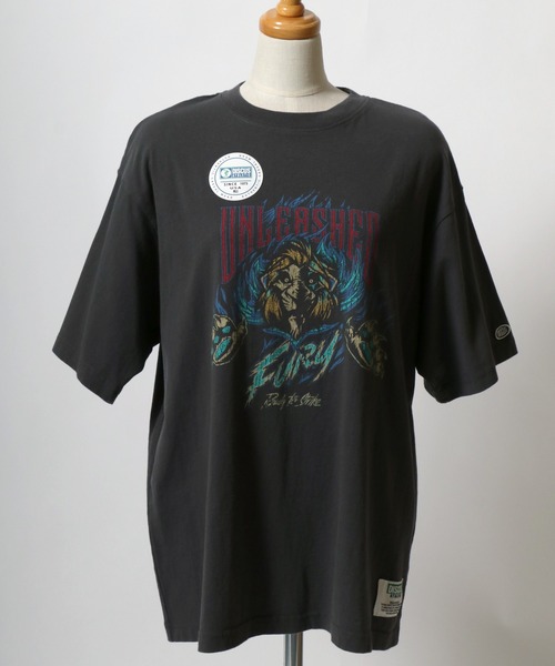 Disney(ディズニー)の「Disney villains× DISCUS ATHLETICコラボ ロックプリントTシャツ メンズ レディース ユニセックス/ディズニー(Tシャツ/カットソー・レディース・ブラック系1/ブラック系3/ブラック系5/ブラック系6/ブラック系7/ブラック系8/ブラック系2/ブラック系4・M)」の18枚目の写真
