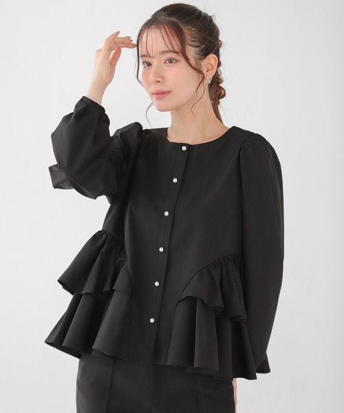 Fit more(フィットモア)の「パールボタンペプラムフリルブラウス(シャツ/ブラウス・レディース・ピンク/ブラック/ホワイト・FREE)」の8枚目の写真