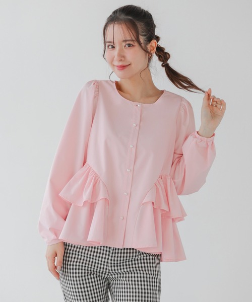 Fit more(フィットモア)の「パールボタンペプラムフリルブラウス(シャツ/ブラウス・レディース・ピンク/ブラック/ホワイト・FREE)」の13枚目の写真