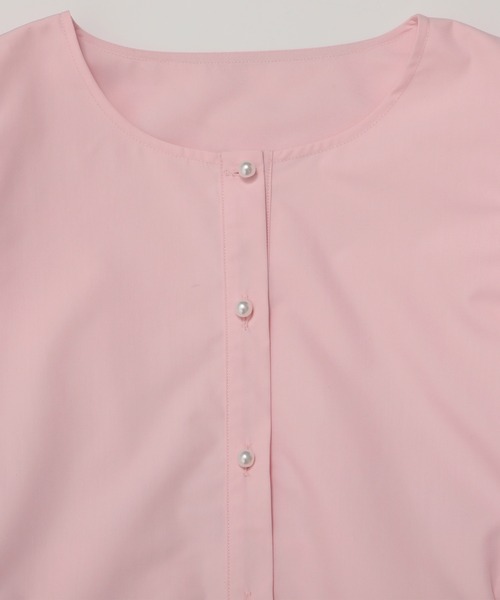 Fit more(フィットモア)の「パールボタンペプラムフリルブラウス(シャツ/ブラウス・レディース・ピンク/ブラック/ホワイト・FREE)」の16枚目の写真