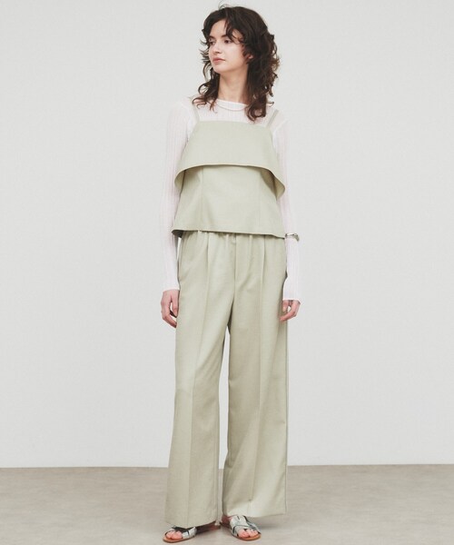 cloenc(クロエンス)の「【セットアップ/手洗い可】イレヘムフリルキャミソール(シャツ/ブラウス・レディース・ブラック/ブラウン/ピンク/ライトグリーン・02)」の4枚目の写真