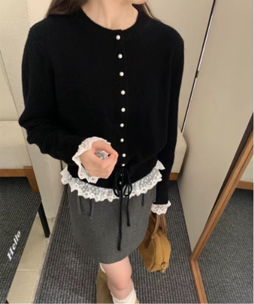 by muni:r（バイ ムニール）の「[NEWカラー追加！][お気に入り登録数17,000突破！]パールレースストリングニットカーディガン（ニット/セーター・レディース・アイボリー/グレー/ブラック/スカイブルー・FREE）」の8枚目の写真