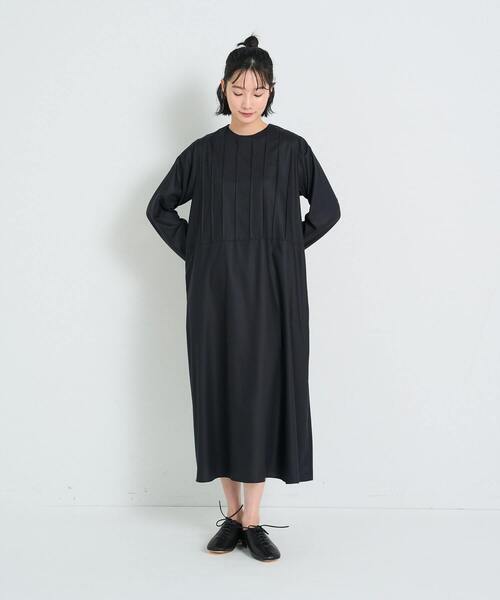 conges payes ADIEU TRISTESSE(コンジェ ペイエ アデュートリステス)の「フロントピンタックワンピース(ワンピース・レディース・ブラック・L/M)」の4枚目の写真