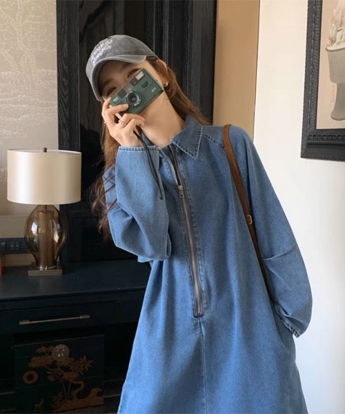 urge：（アージコロン ）の「【URGE：】デニム シャツ 長袖 ハーフ ジップアップ ワンピース（ワンピース・レディース・ブルー・X-LARGE/LARGE/MEDIUM）」の2枚目の写真