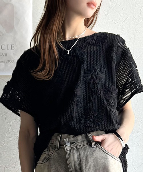 classicalelf(クラシカルエルフ)の「大人のおしゃれ度ワンランクアップ。チュールフラワーコード刺繍半袖Tシャツ(Tシャツ/カットソー・レディース・チャコール/ホワイト/ブラック・LARGE/MEDIUM/SMALL/X-LARGE)」の19枚目の写真