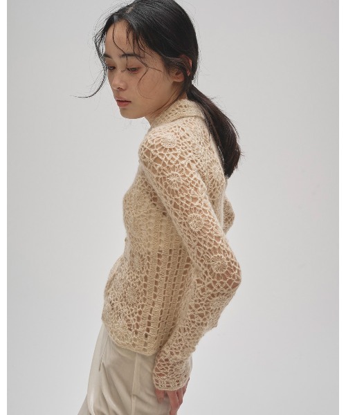 TODAYFUL（トゥデイフル）の「Mohair Crochet Knitshirts（Tシャツ/カットソー・レディース・アイボリー/チャコールグレー・FREE）」の6枚目の写真