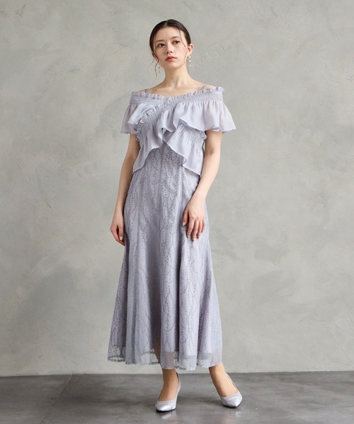 AIMER（エメ）の「フリルブラウス×フローライン刺繍キャミソールワンピース セットパーティードレス　結婚式　お呼ばれ　ドレス　20代 30代（ドレス・レディース・イエロー/ブラック/グレイッシュブルー・LARGE/MEDIUM/SMALL）」の11枚目の写真