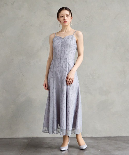 AIMER（エメ）の「フリルブラウス×フローライン刺繍キャミソールワンピース セットパーティードレス　結婚式　お呼ばれ　ドレス　20代 30代（ドレス・レディース・イエロー/ブラック/グレイッシュブルー・LARGE/MEDIUM/SMALL）」の14枚目の写真