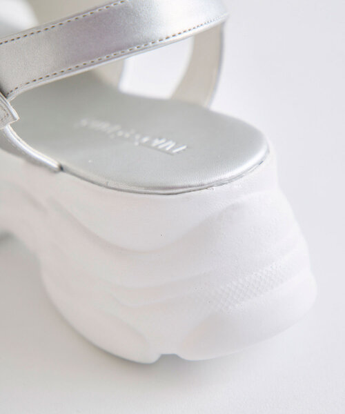 OLIVE des OLIVE（オリーブデオリーブ）の「グリッターサンダル（サンダル・レディース・ホワイト系その他/ミント/ブラック系その他・SMALL/MEDIUM/LARGE）」の19枚目の写真