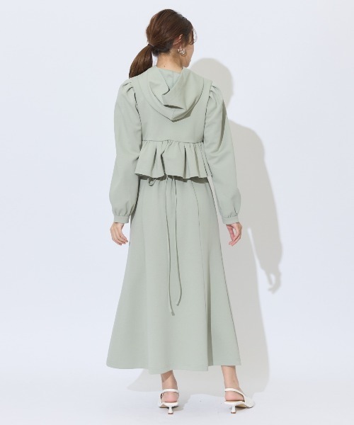 AND COUTURE（アンドクチュール）の「ペプラムパーカーセットアップ（セットアップ・レディース・ブラック/カーキ/オフホワイト・FREE）」の10枚目の写真