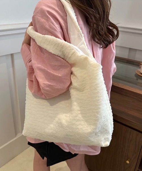 shopnikoniko(ショップニコニコ)の「トートバッグ A4 ふくれジャガード チュールレース パステルカラー(トートバッグ・レディース・ブルー/ブラック/ピンク/ホワイト/パープル・フリー)」の2枚目の写真