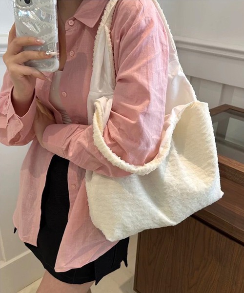 shopnikoniko(ショップニコニコ)の「トートバッグ A4 ふくれジャガード チュールレース パステルカラー(トートバッグ・レディース・ブルー/ブラック/ピンク/ホワイト/パープル・フリー)」の9枚目の写真