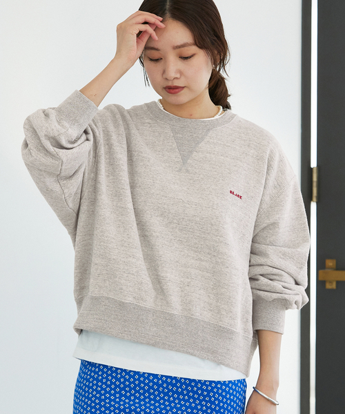 IENA(イエナ)の「《追加》BLACK オーバーサイズスウェット(スウェット・レディース・ネイビー/グレー・FREE)」の14枚目の写真