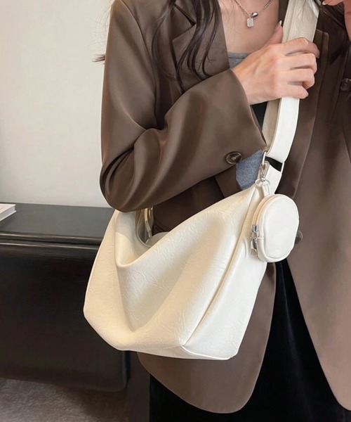 NOLITA LABORATORY（ノリータラボラトリー）の「【 NOLITA / ノリータ 】レザータイプ バッグチャーム 小物入れ 付 ショルダーバッグ クロスボディバッグ（ショルダーバッグ・レディース・ブラウン/オフホワイト/ブラック・FREE）」の5枚目の写真