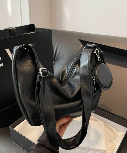 NOLITA LABORATORY（ノリータラボラトリー）の「【 NOLITA / ノリータ 】レザータイプ バッグチャーム 小物入れ 付 ショルダーバッグ クロスボディバッグ（ショルダーバッグ・レディース・ブラウン/オフホワイト/ブラック・FREE）」の9枚目の写真