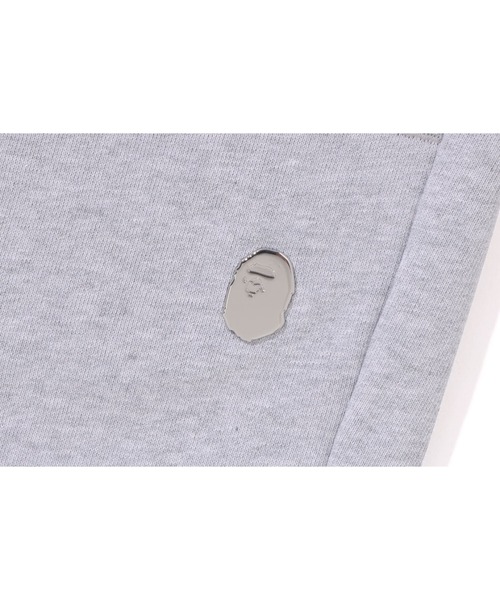 A BATHING APE(アベイシングエイプ)の「ONE POINT RELAXED FIT SWEAT SHORTS(スウェットパンツ・メンズ・ブラック/グレー/ベージュ・X-LARGE/XX-LARGE/LARGE/SMALL/MEDIUM)」の8枚目の写真