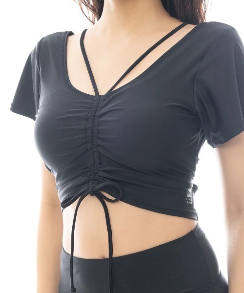 BILLABONG（ビラボン）の「BILLABONG レディース 【ACTIVE】 ACTIVE BRA TOP TEE アクティブウェア 【2025年春夏モデル】/ビラボン吸水速乾UVストレッチトレーニングTシャツ（Tシャツ/カットソー・レディース・マルチ/ブラック/ブルー・MEDIUM）」の4枚目の写真