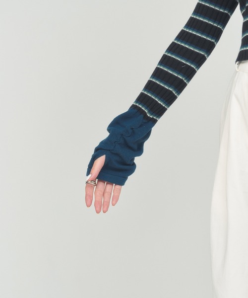 BLUE×PALANG(ブルーパラン)の「BORDER TEE KNIT(ニット/セーター・レディース・ロイヤルブルー/ブラック/グレー・FREE)」の18枚目の写真