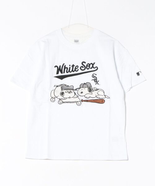 MLB(メジャーリーグベースボール)の「【PEANUTS×MLB】オリジナルデザイン Tシャツ ヤンキース ドジャース カブス(Tシャツ/カットソー・メンズ・ホワイト系その他/ホワイト系その他3/パープル系その他/ベージュ系その他/ブラック系その他3/ホワイト系その他2/ブルー系その他2/ホワイト系その他5/ブルー系その他4/ホワイト系その他4/パープル系その他5/ベージュ系その他6/ブラック系その他6/ホワイト系1/ブラック系その他7/ブルー系/ベージュ系その他7/ブラック系1/ベージュ系・MEDIUM/X-LARGE/LARGE)」の6枚目の写真