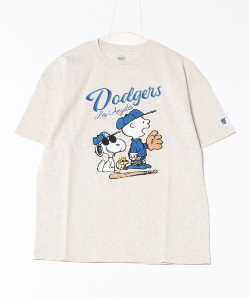 MLB(メジャーリーグベースボール)の「【PEANUTS×MLB】オリジナルデザイン Tシャツ ヤンキース ドジャース カブス(Tシャツ/カットソー・メンズ・ホワイト系その他/ホワイト系その他3/パープル系その他/ベージュ系その他/ブラック系その他3/ホワイト系その他2/ブルー系その他2/ホワイト系その他5/ブルー系その他4/ホワイト系その他4/パープル系その他5/ベージュ系その他6/ブラック系その他6/ホワイト系1/ブラック系その他7/ブルー系/ベージュ系その他7/ブラック系1/ベージュ系・MEDIUM/X-LARGE/LARGE)」の13枚目の写真