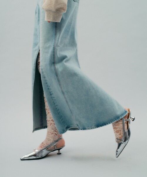 PUBLIC TOKYO（パブリックトウキョウ）の「SWITCHNARROW JEANSKIRT（デニムスカート・レディース・ライトブルー/ブルー・1/2）」の7枚目の写真