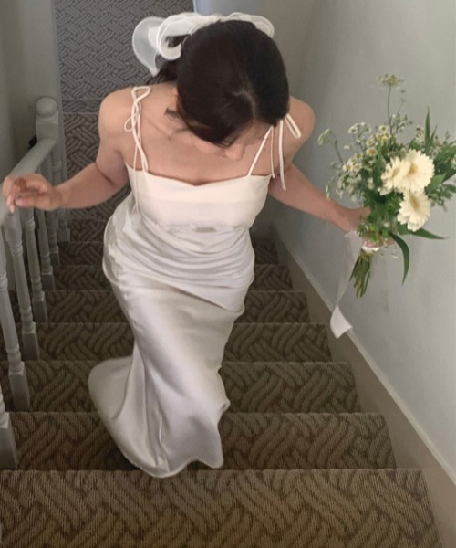 YUGA(ユーガ)の「YUGA_YGMC Ribbon camisole dress(ワンピース・レディース・ブラック/オフホワイト・M/S)」の5枚目の写真