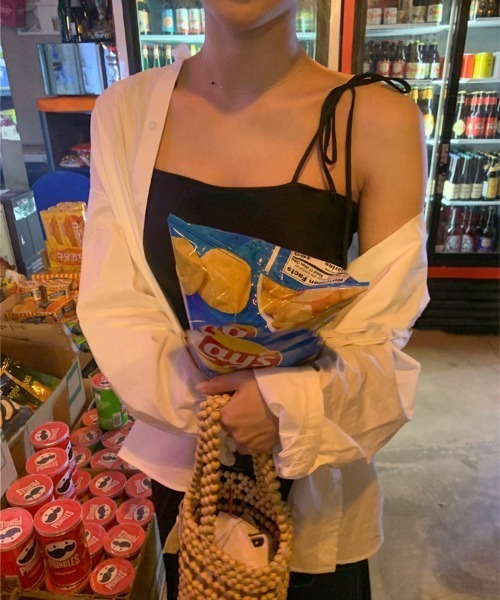 YUGA(ユーガ)の「YUGA_YGMC Ribbon camisole dress(ワンピース・レディース・ブラック/オフホワイト・M/S)」の17枚目の写真