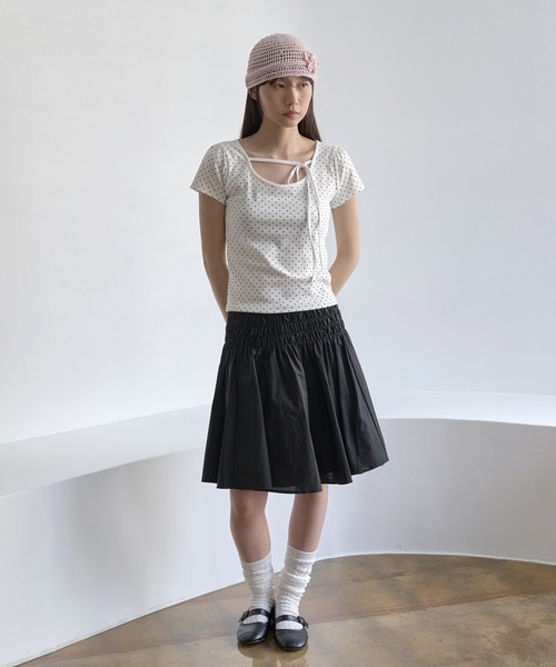 UNE MANSION（ユヌマンション）の「【UNE ORIGINAL】ラブリーくるくるストリングショルダーパフフロントリボンドットパターンTシャツカットソー（Tシャツ/カットソー・レディース・グレー/ブラック/ホワイト・MEDIUM/SMALL）」の20枚目の写真