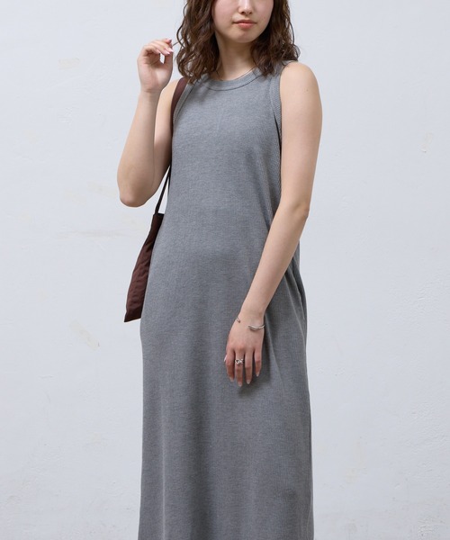 COLONY 2139(コロニートゥーワンスリーナイン)の「WEB限定/ワッフルアメスリロングワンピース(ワンピース・レディース・ブラック/グレー/ライトグレー・FREE)」の15枚目の写真
