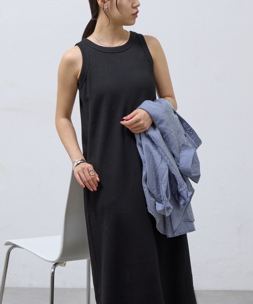 COLONY 2139(コロニートゥーワンスリーナイン)の「WEB限定/ワッフルアメスリロングワンピース(ワンピース・レディース・ブラック/グレー/ライトグレー・FREE)」の4枚目の写真