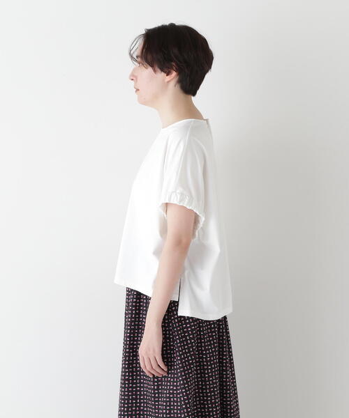 human woman（ヒューマンウーマン）の「◆ハイゲージプレーティング天竺プルオーバー（Tシャツ/カットソー・レディース・ホワイト/ブルー・MEDIUM）」の12枚目の写真