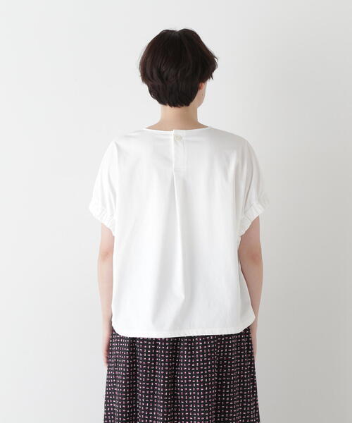 human woman（ヒューマンウーマン）の「◆ハイゲージプレーティング天竺プルオーバー（Tシャツ/カットソー・レディース・ホワイト/ブルー・MEDIUM）」の13枚目の写真