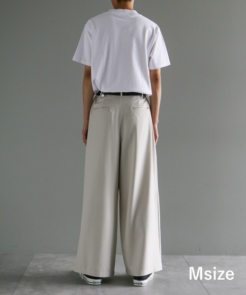 ANEDIST(アンディスト)の「ボックスタックワイドストレートパンツ(スラックス・メンズ・グリーン/ベージュ/ブラック・M/L)」の8枚目の写真