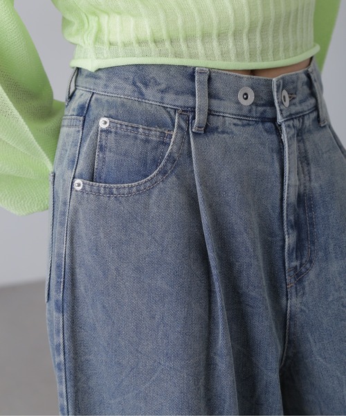 FREE'S MART（フリーズマート）の「◆クリンクル加工タックワイドデニム（その他パンツ・レディース・ダークネイビー/ブルー系その他5・SMALL/MEDIUM）」の21枚目の写真