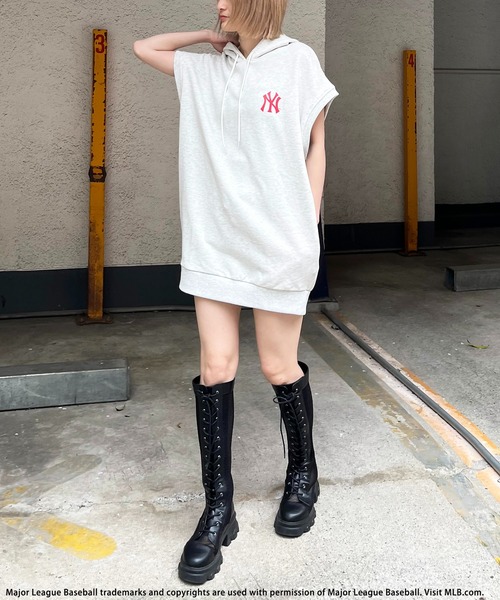 BACK TO THE FIELD（バック トゥー ザ フィールド）の「【MLB】フォトアートBIGパーカー（パーカー・レディース・グレー/ブラック/グリーン・FREE）」の9枚目の写真