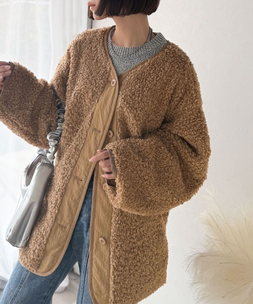 Java(ジャバ)の「《JaVaジャバコラボ》オーバーサイズがトレンド!異素材切り替え配色ボアジャケット♪ アウター(ブルゾン・レディース・ブラック/アイボリー/カーキ/ベージュ・LARGE/MEDIUM/SMALL/X-LARGE)」の8枚目の写真