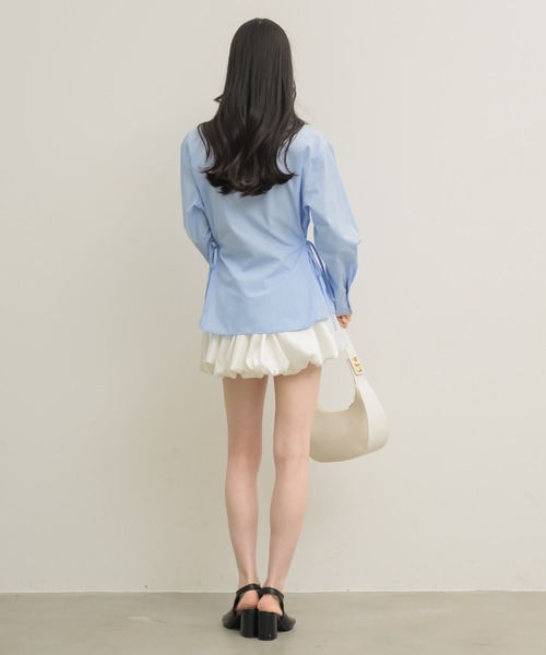 NEUNA(ヌナ)の「サテンバルーンミニスカート(スカート・レディース・オフホワイト/ブラック・MEDIUM/X-LARGE/LARGE)」の11枚目の写真