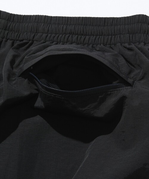 CAHLUMN/カウラム Recycled Nylon Track Pant/リサイクル ナイロン